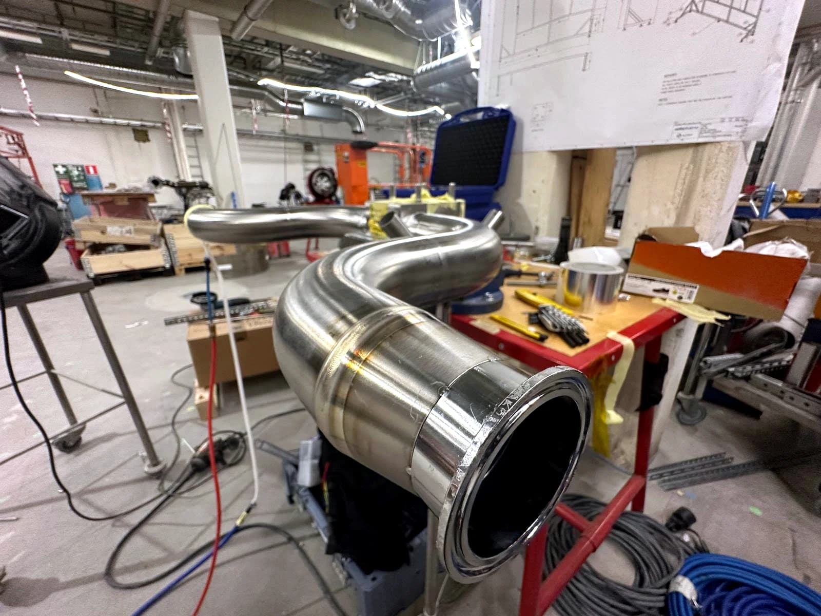 Orbital welding equipment and stainless process piping for Kalundborg Pharma